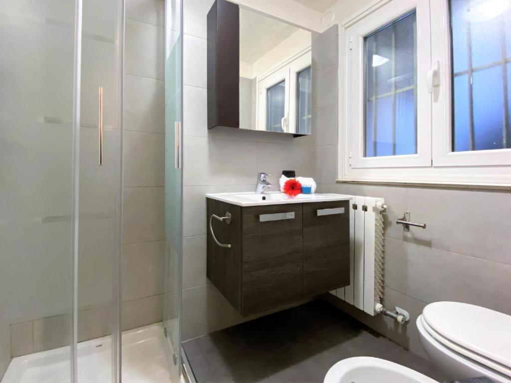 Alessandro 82 - Immobili E Soluzioni Rent Bergamo Ngoại thất bức ảnh