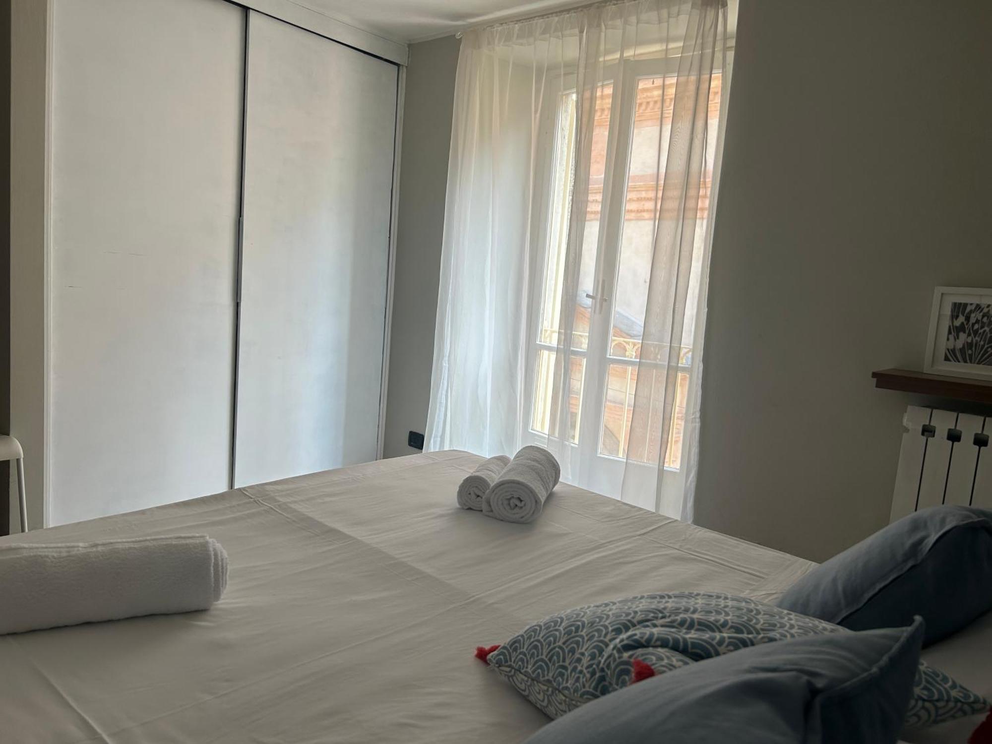 Alessandro 82 - Immobili E Soluzioni Rent Bergamo Ngoại thất bức ảnh