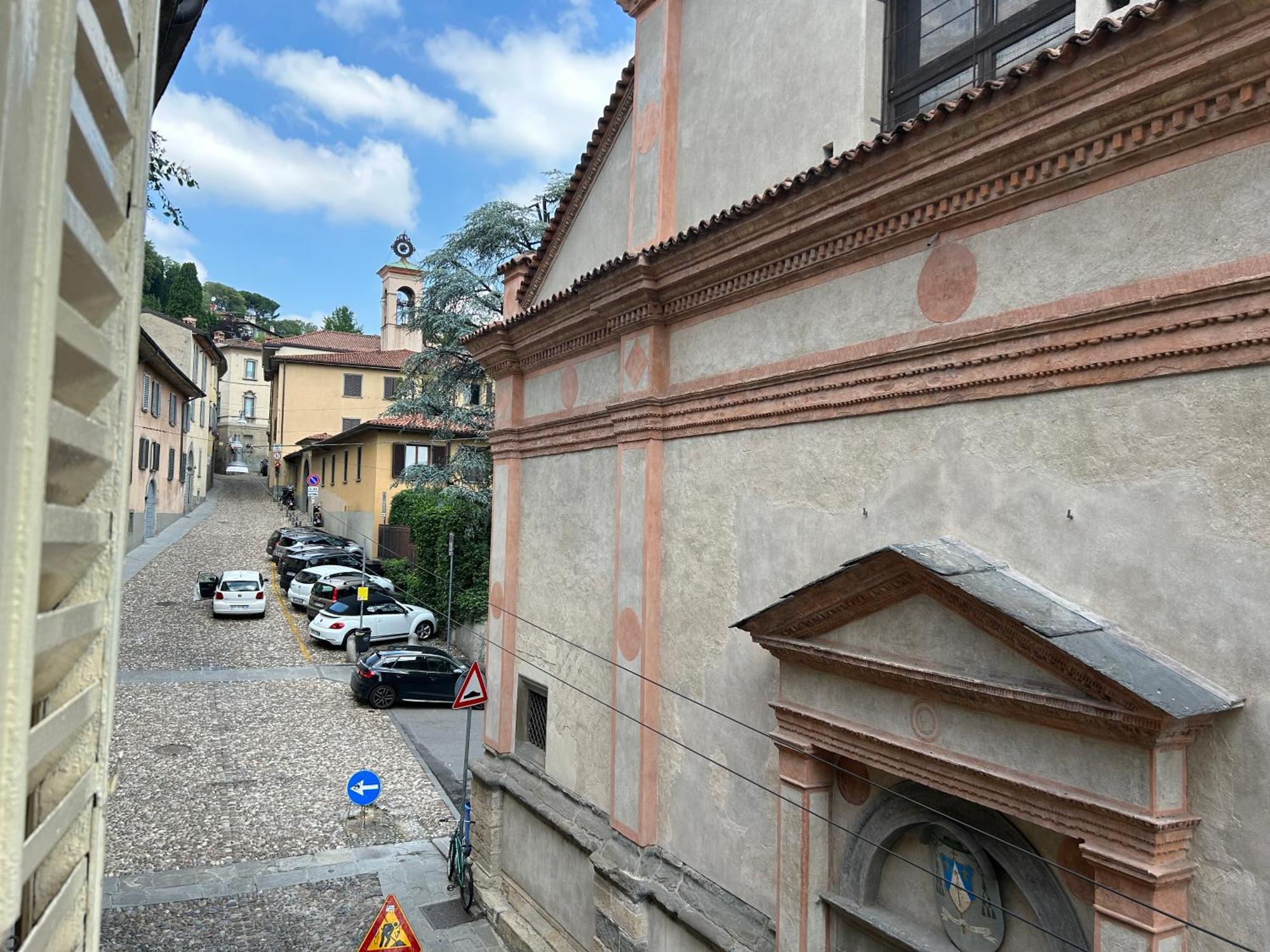 Alessandro 82 - Immobili E Soluzioni Rent Bergamo Ngoại thất bức ảnh